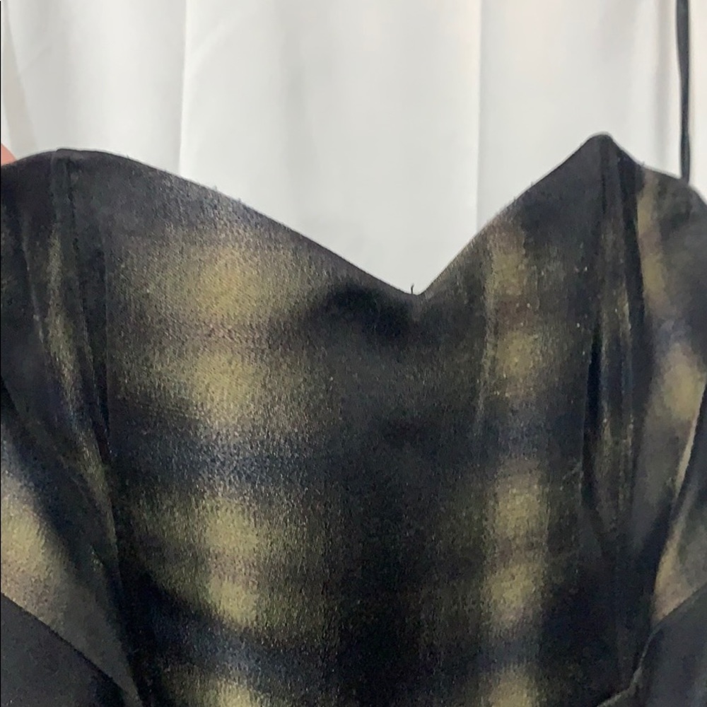 Strapless mini with pockets! - Picture 3 of 4